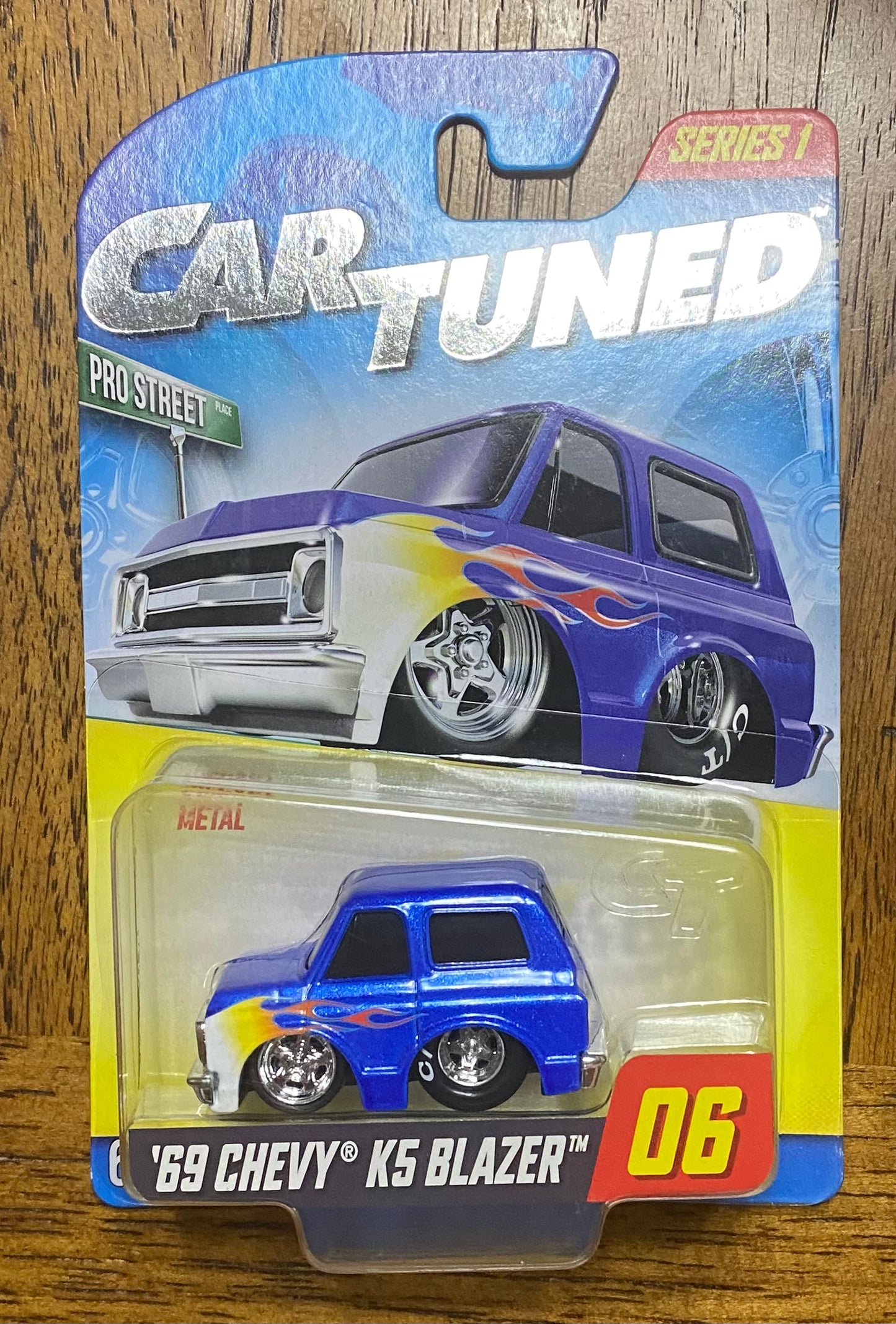 Car Tuned Series 1 WALGREENS Exclusive - 1969 Chevy K5 Blazer  HOT MGA #6